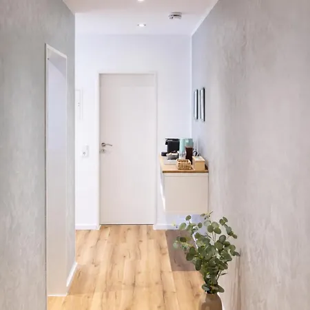 Micasa Ol - Moderne Gaestezimmer An Der Uni - Self Check-in - Smart Tv - Wlan - Fugenloses Bad U Separates Wc - Naehe Uni & Innenstadt منزل للإقامة