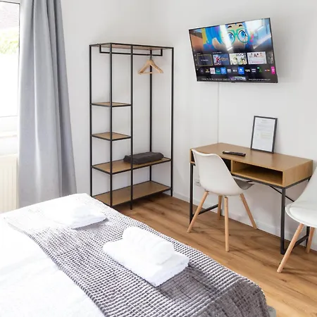 Micasa Ol - Moderne Gaestezimmer An Der Uni - Self Check-in - Smart Tv - Wlan - Fugenloses Bad U Separates Wc - Naehe Uni & Innenstadt *